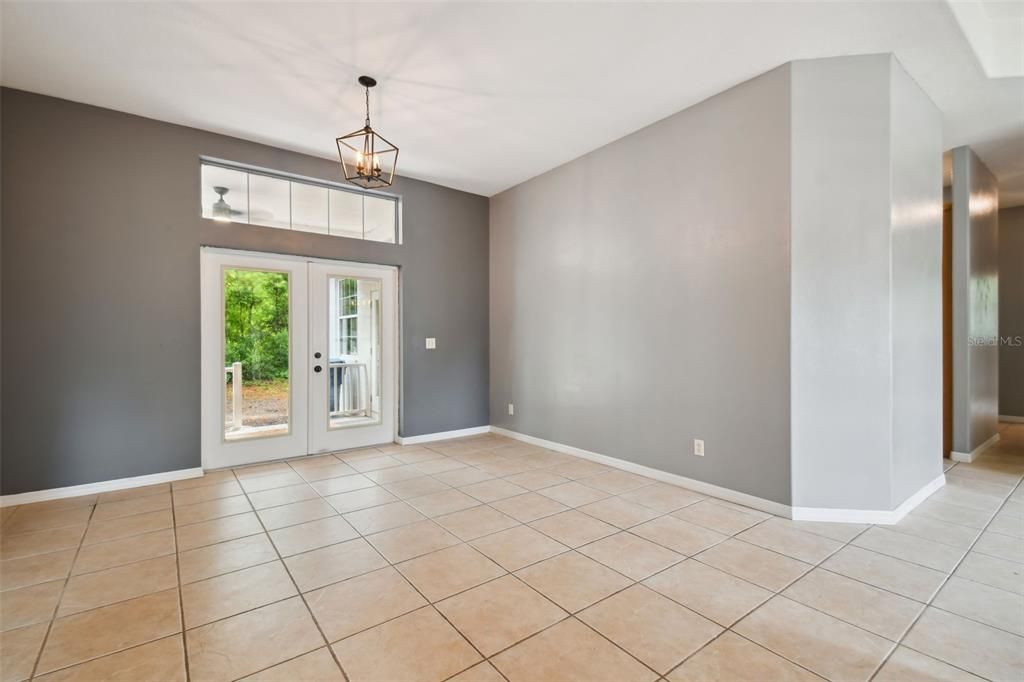 Active With Contract: $399,900 (3 beds, 2 baths, 2412 Square Feet)