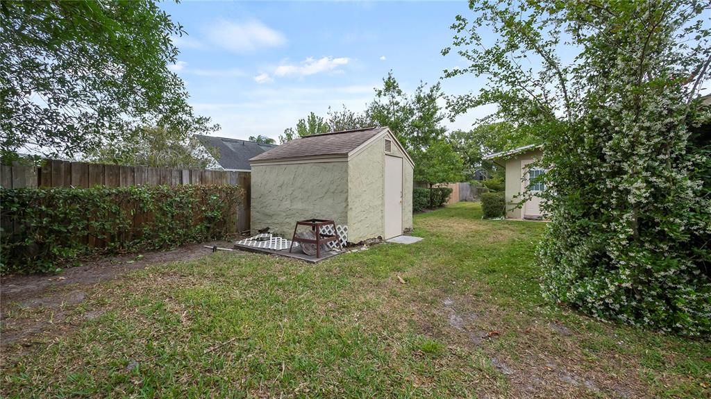 Active With Contract: $450,000 (3 beds, 2 baths, 1767 Square Feet)