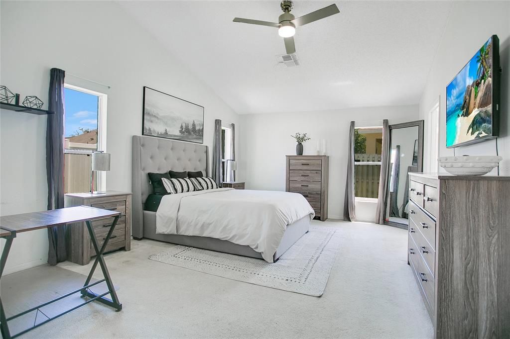 Active With Contract: $429,000 (3 beds, 2 baths, 1843 Square Feet)