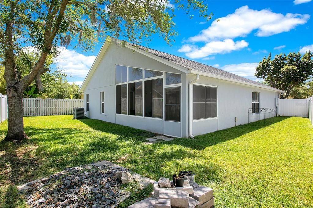 Recently Sold: $429,000 (3 beds, 2 baths, 1843 Square Feet)