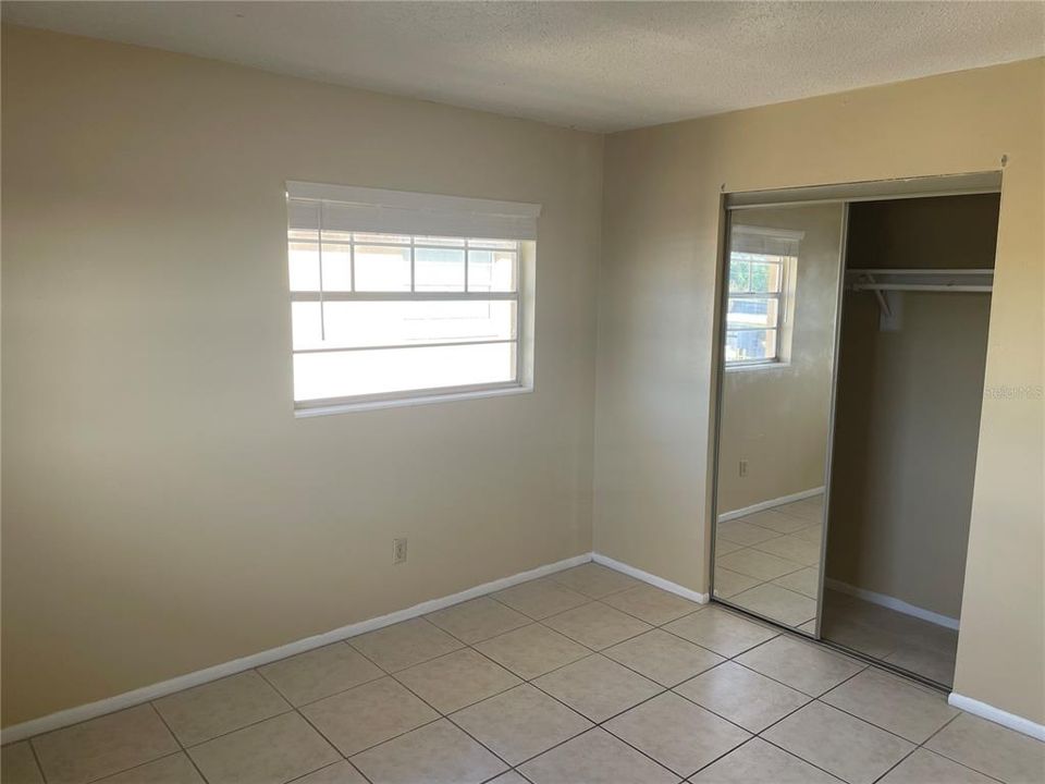 For Rent: $1,375 (2 beds, 2 baths, 900 Square Feet)