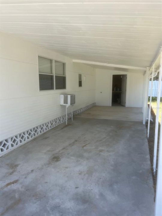 For Sale: $124,900 (3 beds, 2 baths, 890 Square Feet)