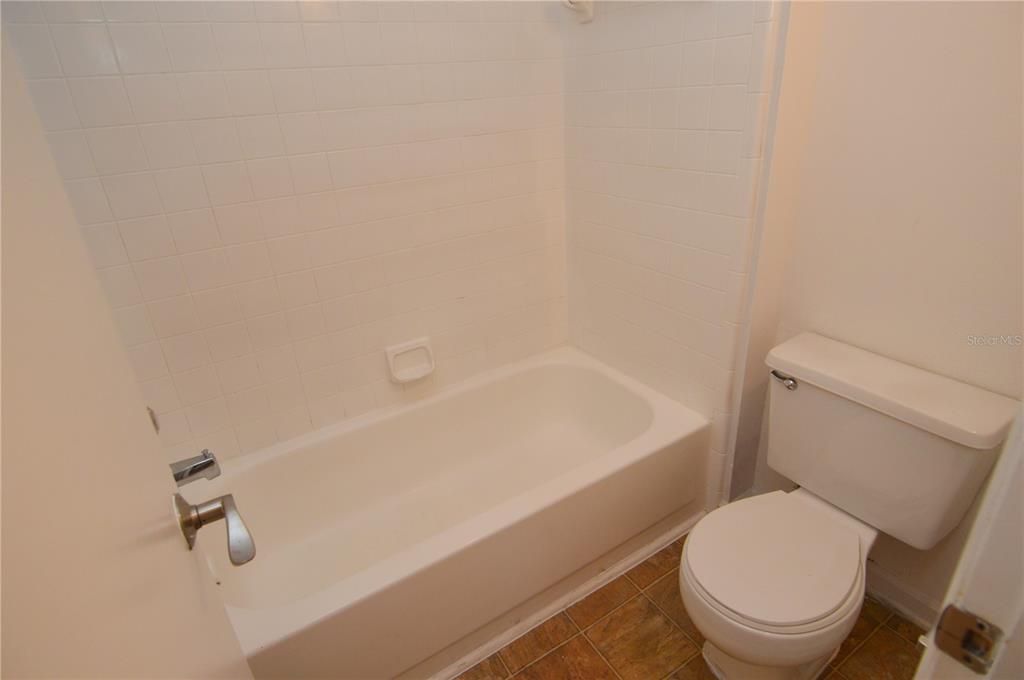 最近租的: $1,500 (1 贝兹, 1 浴室, 665 平方英尺)
