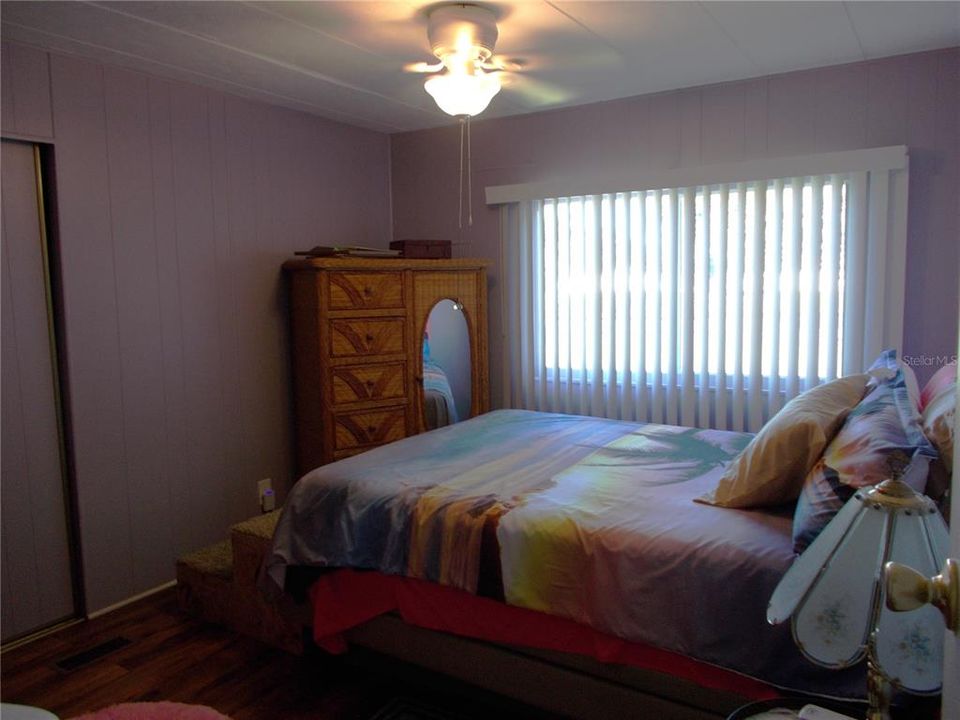For Sale: $175,000 (3 beds, 2 baths, 1344 Square Feet)