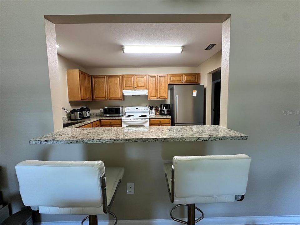 Recently Rented: $1,995 (3 beds, 2 baths, 1041 Square Feet)