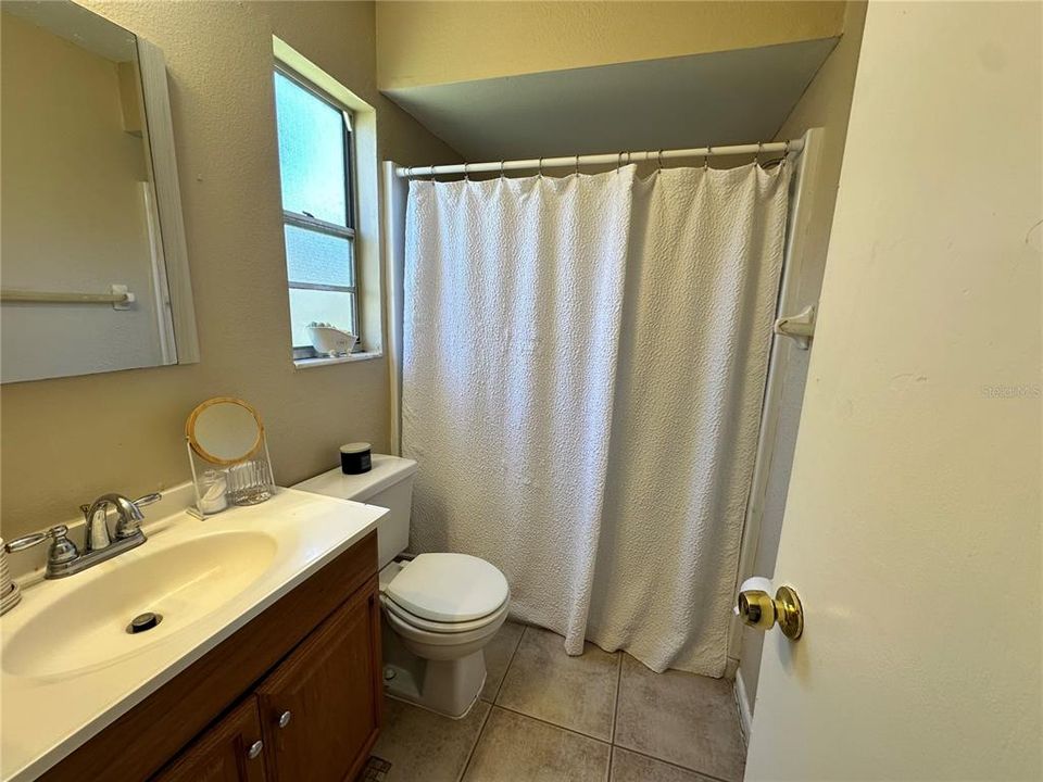 最近租的: $1,995 (3 贝兹, 2 浴室, 1041 平方英尺)