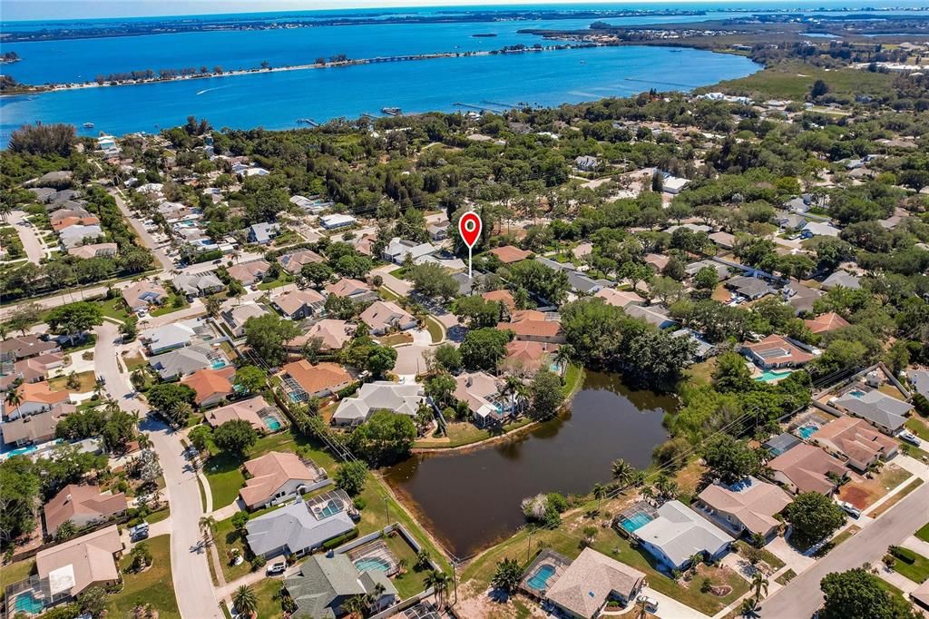 So close to many water adventures and outdoor activities in this super NW Bradenton location.