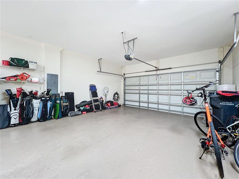 3 Car Garage with Opener