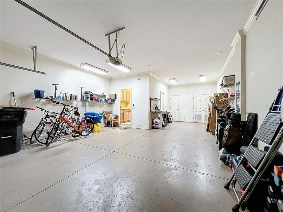 3 Car Tandem Garage