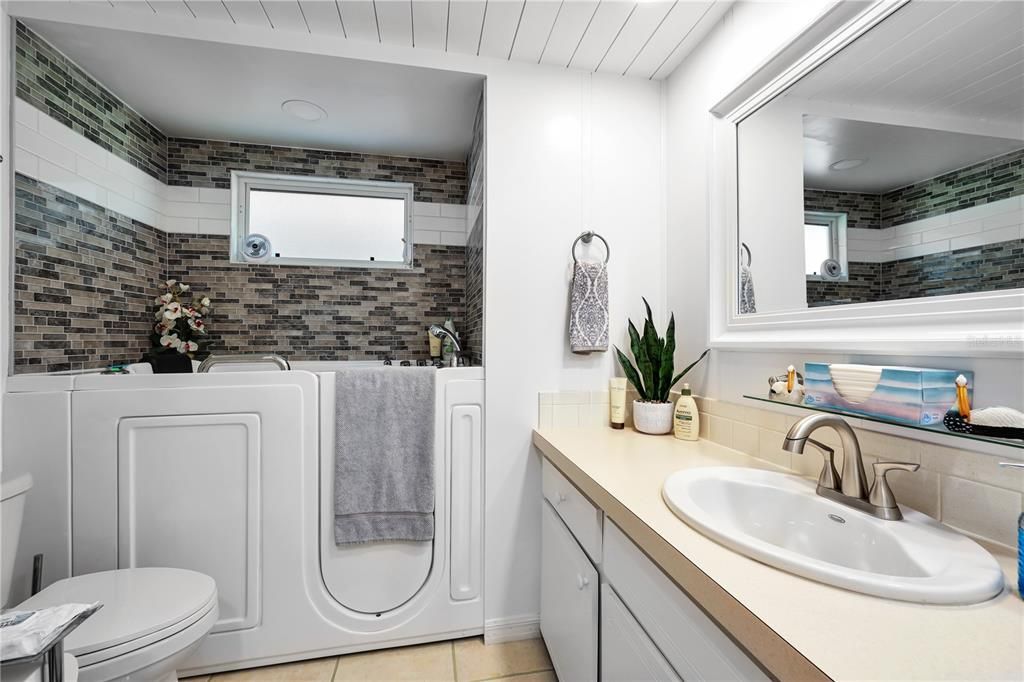 Guest Bathroom