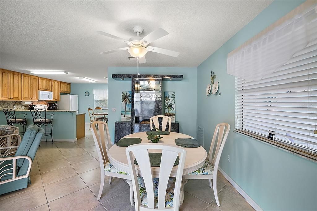 SPACIOUS DINING ROOM