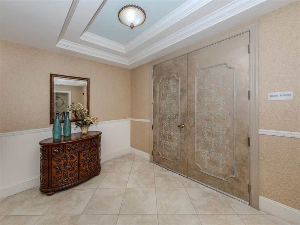 待售: $2,500,000 (2 贝兹, 2 浴室, 2194 平方英尺)