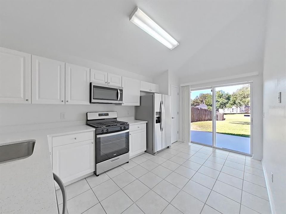 Active With Contract: $360,000 (3 beds, 2 baths, 1314 Square Feet)