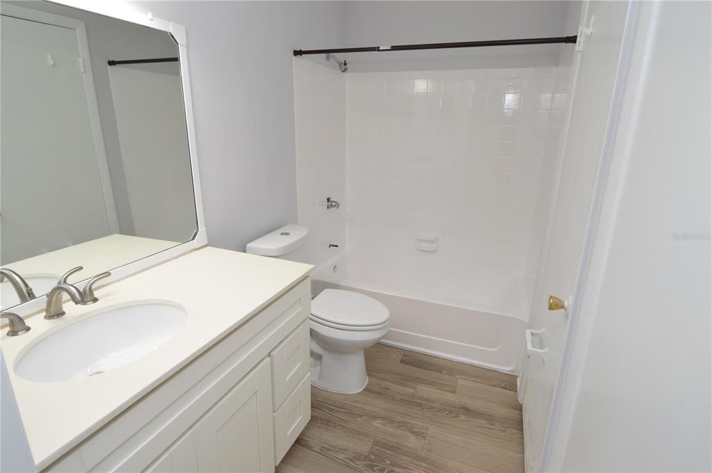 Недавно арендовано: $1,300 (1 спален, 1 ванн, 625 Квадратных фут)