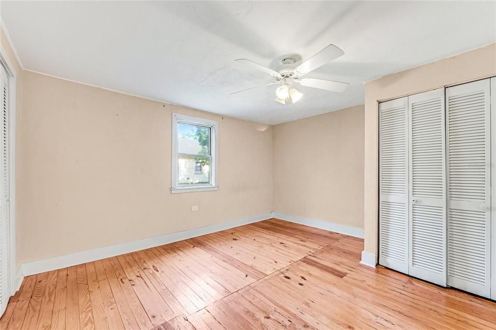 For Sale: $249,000 (3 beds, 2 baths, 1521 Square Feet)