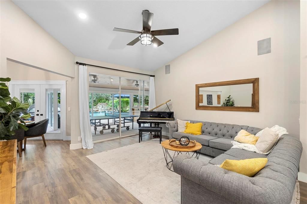 Active With Contract: $1,390,000 (4 beds, 3 baths, 3944 Square Feet)