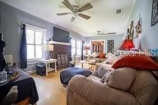 For Sale: $250,000 (3 beds, 1 baths, 1080 Square Feet)