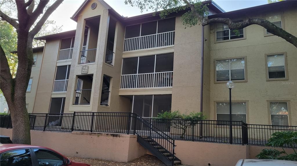 For Rent: $1,549 (2 beds, 2 baths, 1019 Square Feet)