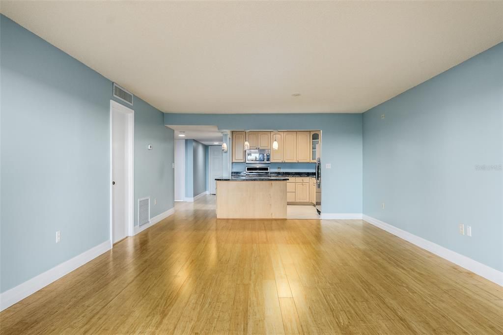 For Sale: $469,900 (3 beds, 2 baths, 1500 Square Feet)