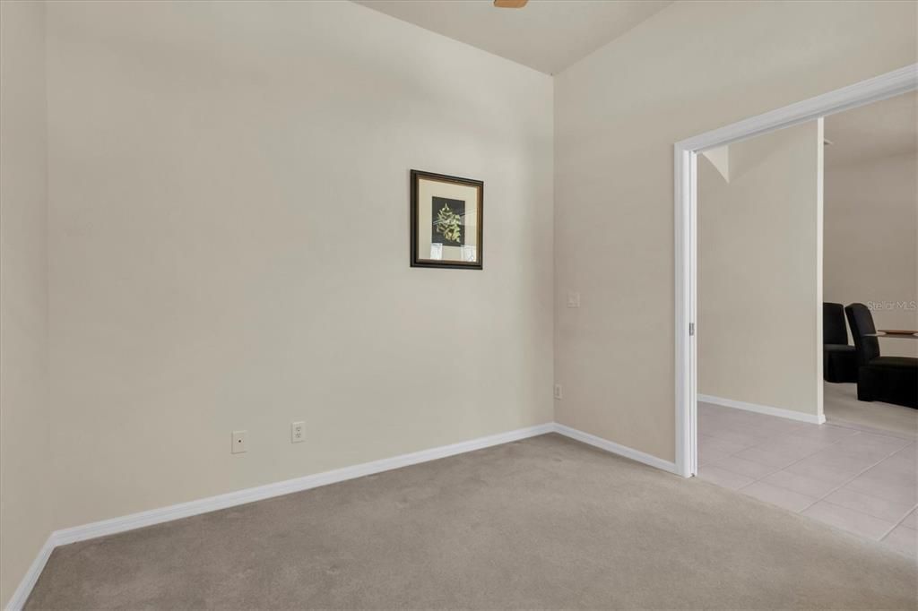Active With Contract: $395,000 (3 beds, 2 baths, 2475 Square Feet)