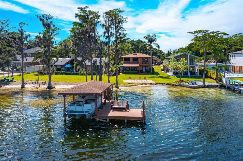 Have Your Very Own Stunning Home on Lake Butler