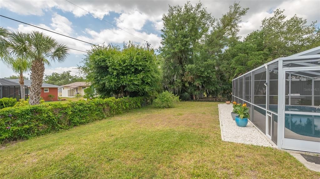 Recently Sold: $465,000 (3 beds, 2 baths, 1885 Square Feet)