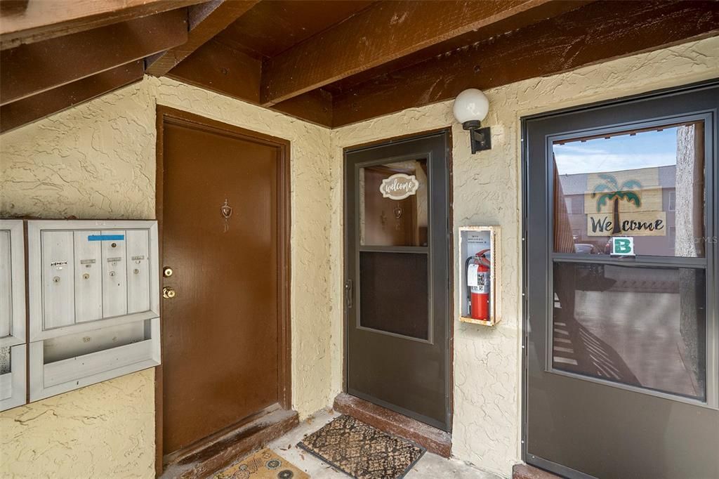 Active With Contract: $105,000 (1 beds, 1 baths, 490 Square Feet)