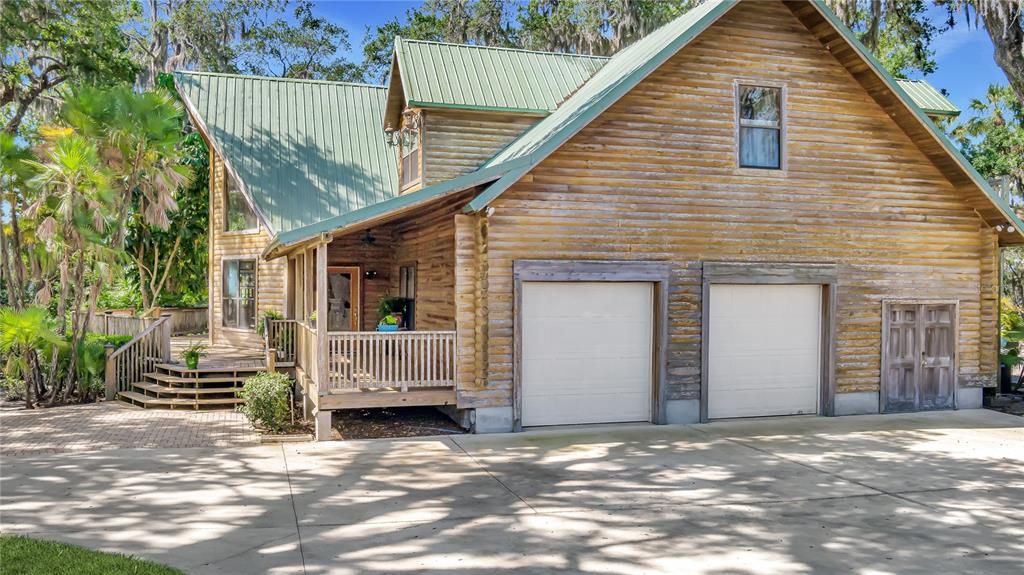 For Sale: $1,079,000 (3 beds, 2 baths, 3235 Square Feet)