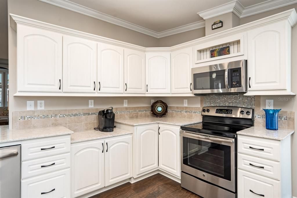 For Sale: $1,150,000 (3 beds, 2 baths, 1918 Square Feet)
