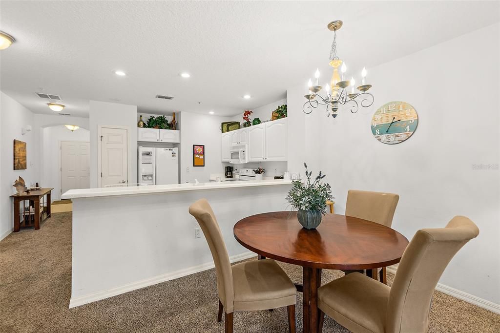For Sale: $349,000 (3 beds, 2 baths, 1377 Square Feet)