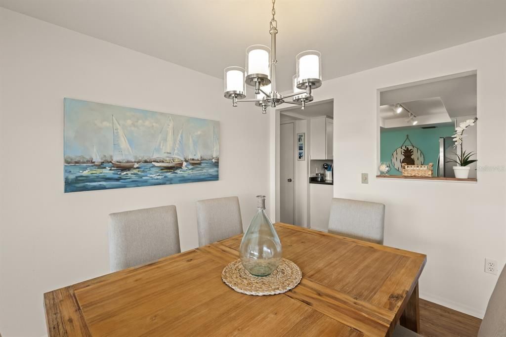 Active With Contract: $1,299,000 (3 beds, 2 baths, 1788 Square Feet)