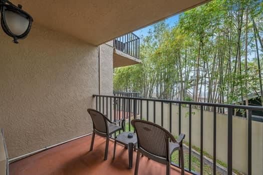For Sale: $269,000 (1 beds, 1 baths, 498 Square Feet)