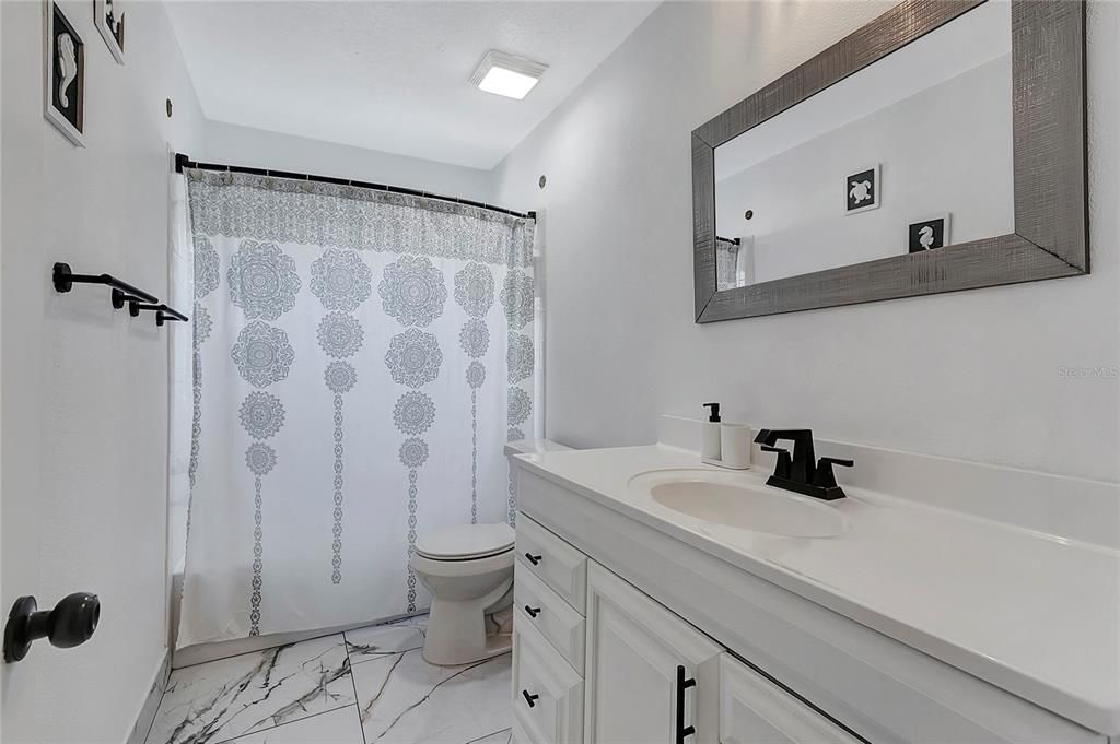 Active With Contract: $349,000 (3 beds, 2 baths, 1189 Square Feet)