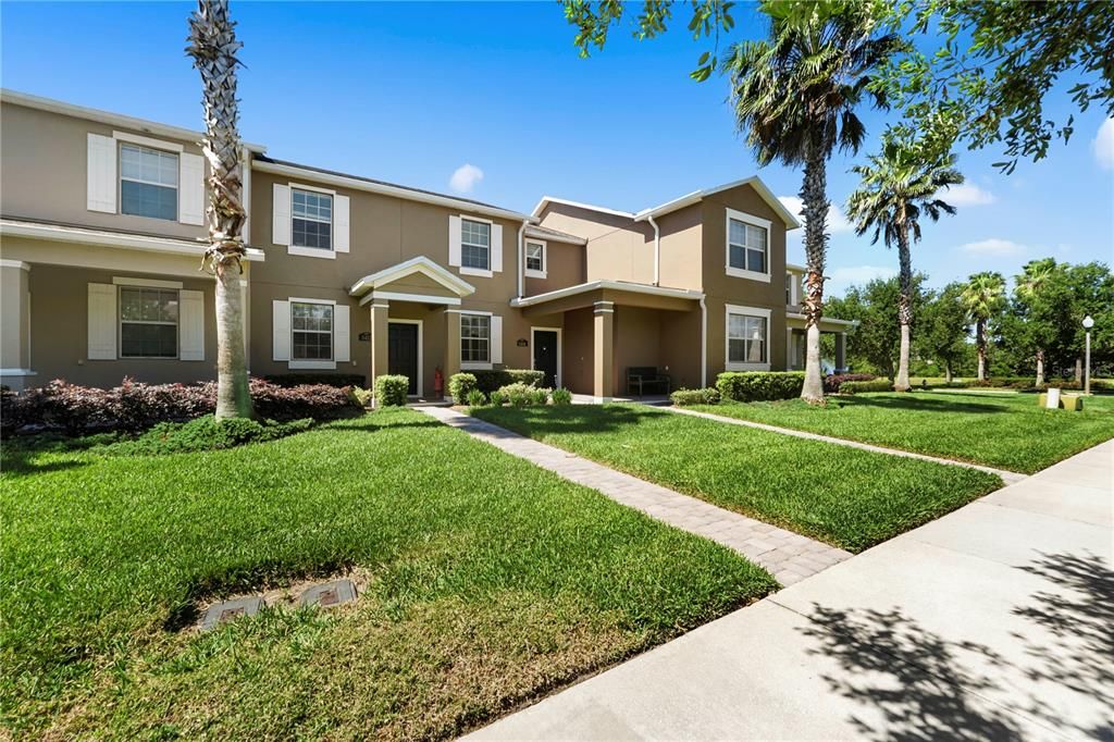 Recently Sold: $445,000 (3 beds, 2 baths, 1626 Square Feet)