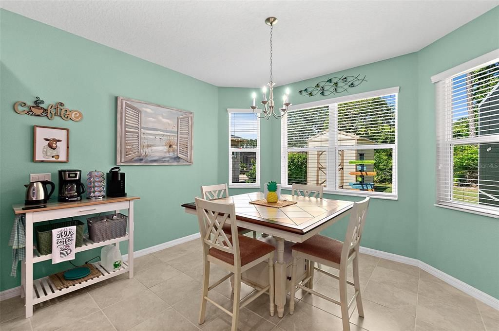 Active With Contract: $449,900 (3 beds, 2 baths, 1828 Square Feet)