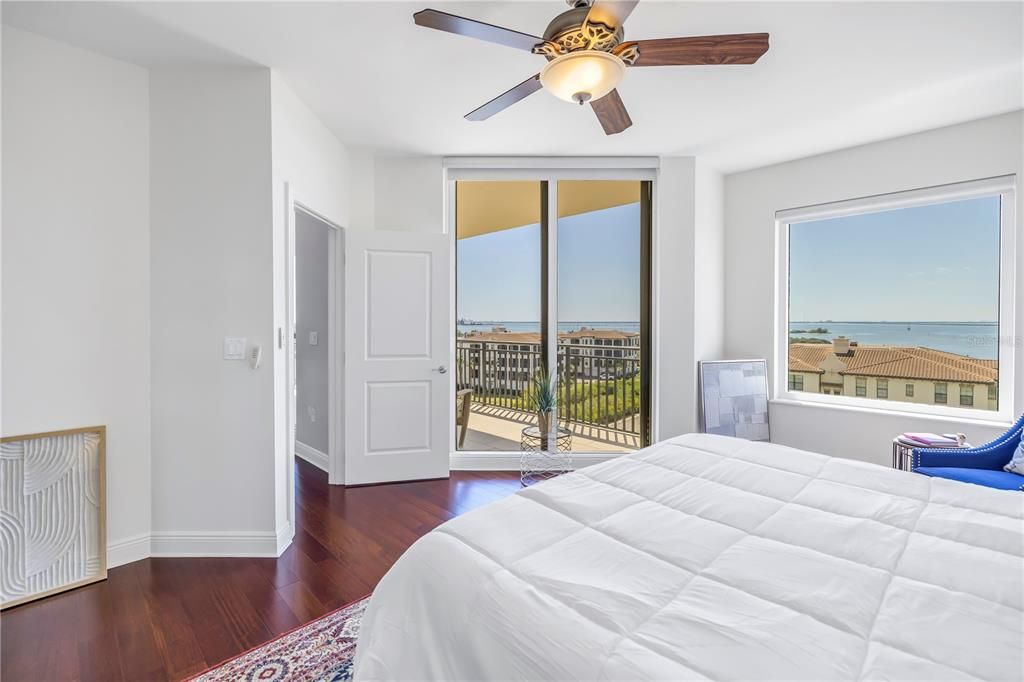 Active With Contract: $1,075,000 (3 beds, 2 baths, 2150 Square Feet)