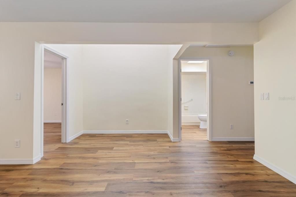 For Sale: $490,000 (2 beds, 2 baths, 1493 Square Feet)