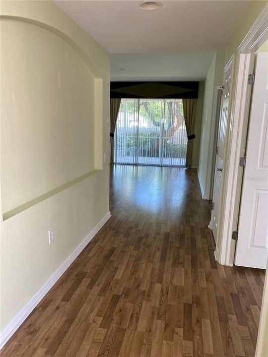 For Rent: $2,700 (2 beds, 2 baths, 1638 Square Feet)