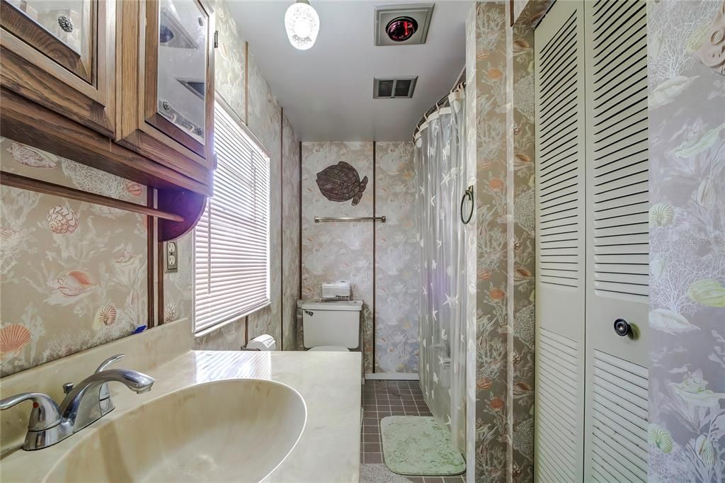 待售: $750,000 (4 贝兹, 2 浴室, 2145 平方英尺)