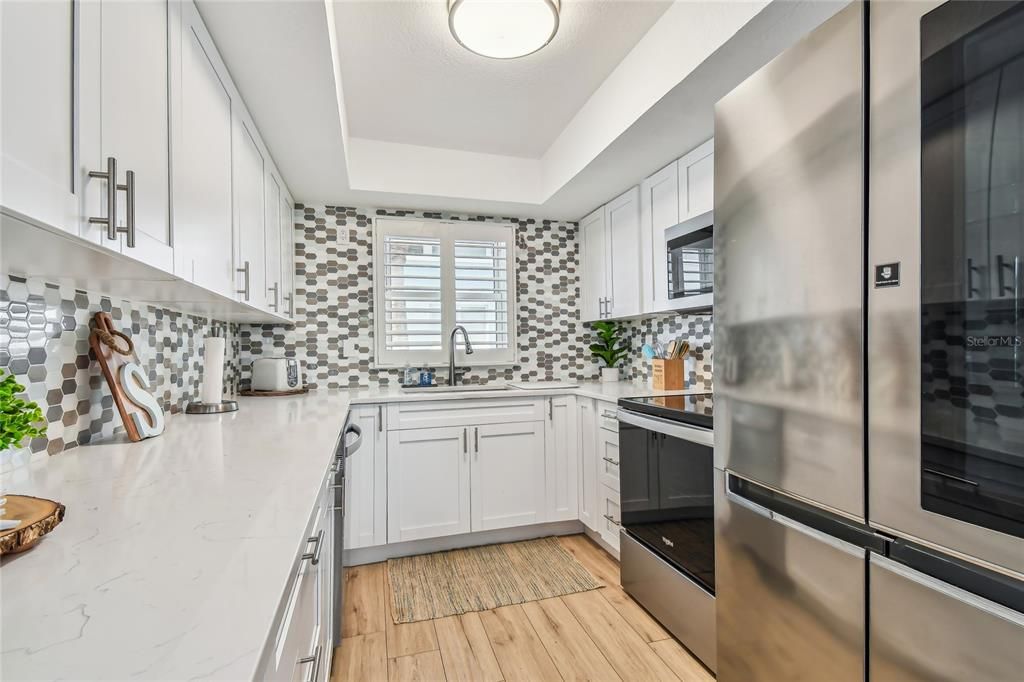 For Sale: $449,000 (2 beds, 2 baths, 1205 Square Feet)