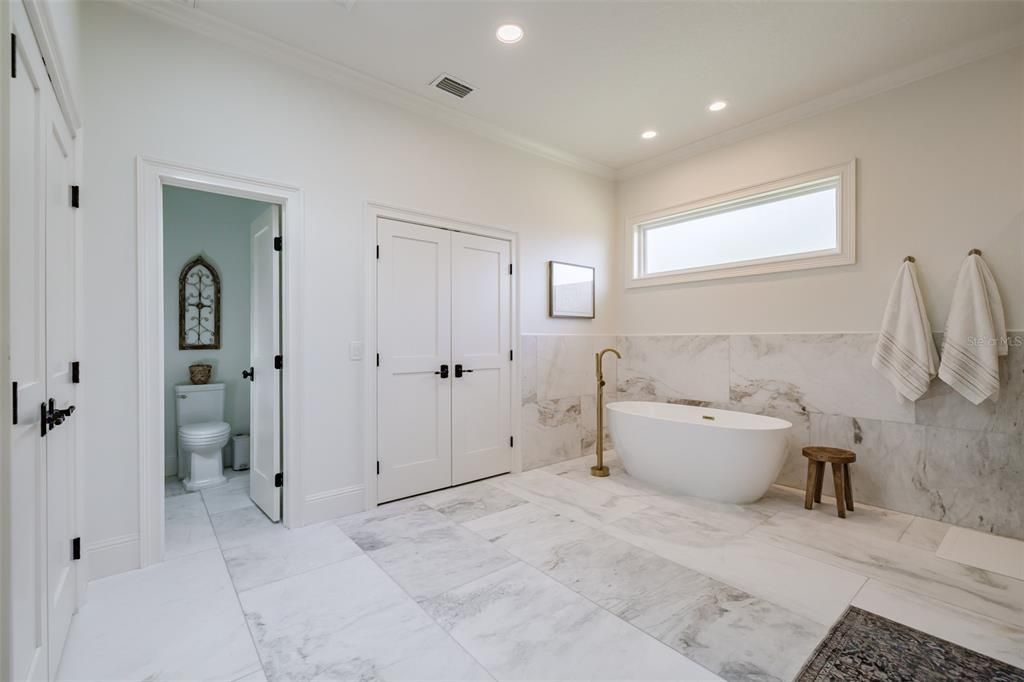 Active With Contract: $1,100,000 (4 beds, 4 baths, 3778 Square Feet)