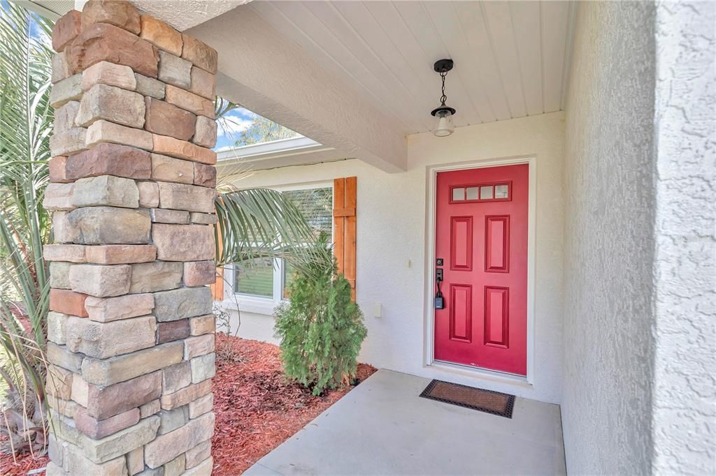 Recently Sold: $245,000 (3 beds, 2 baths, 1288 Square Feet)