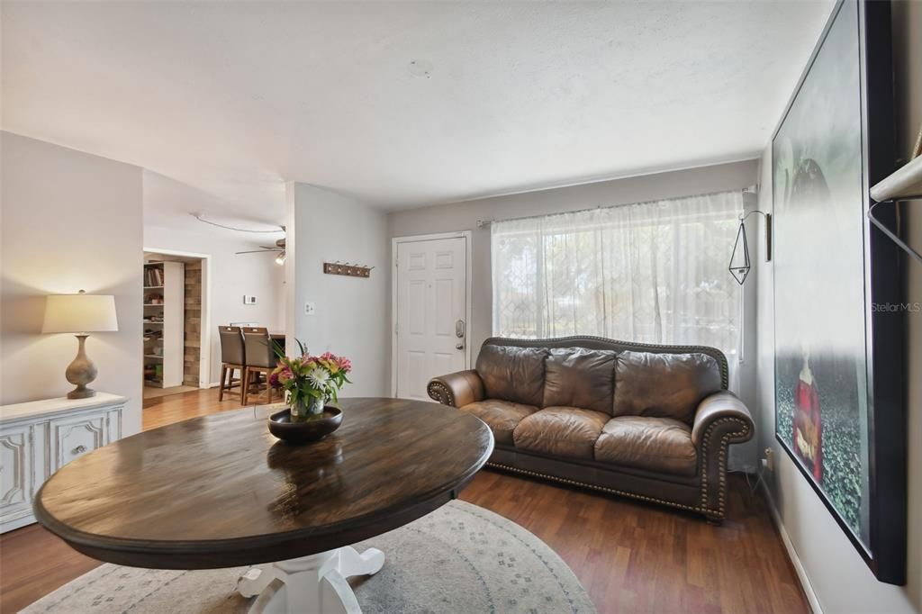 For Sale: $575,000 (3 beds, 2 baths, 1755 Square Feet)