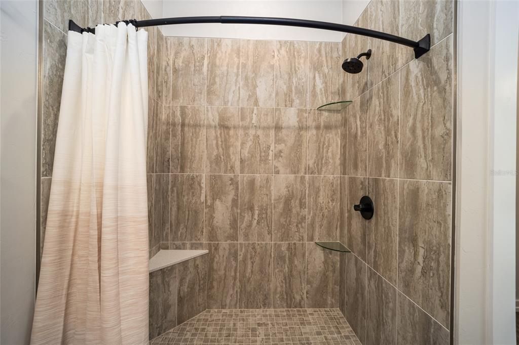 最近租的: $3,200 (3 贝兹, 3 浴室, 1789 平方英尺)