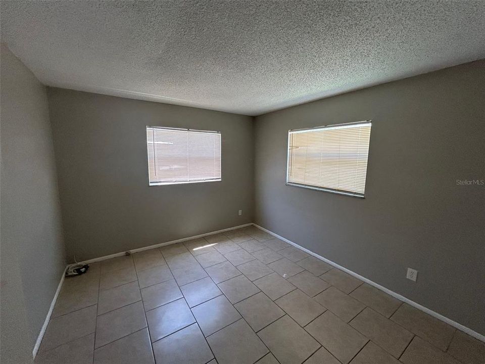 For Rent: $1,650 (2 beds, 1 baths, 793.5 Square Feet)