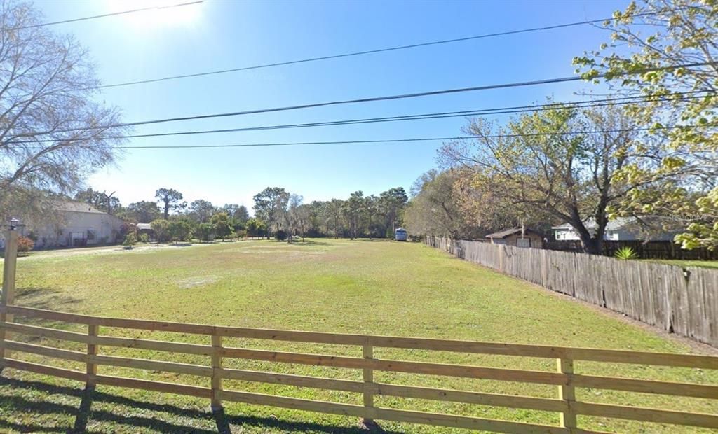 For Sale: $299,000 (1.06 acres)