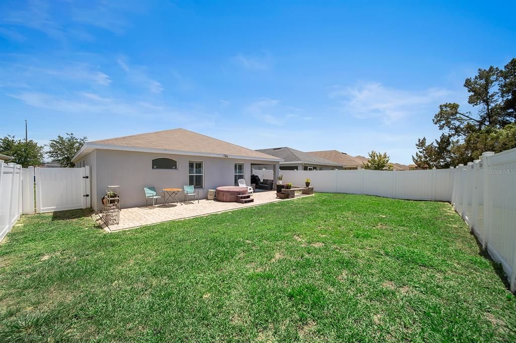 Active With Contract: $350,000 (4 beds, 2 baths, 1768 Square Feet)