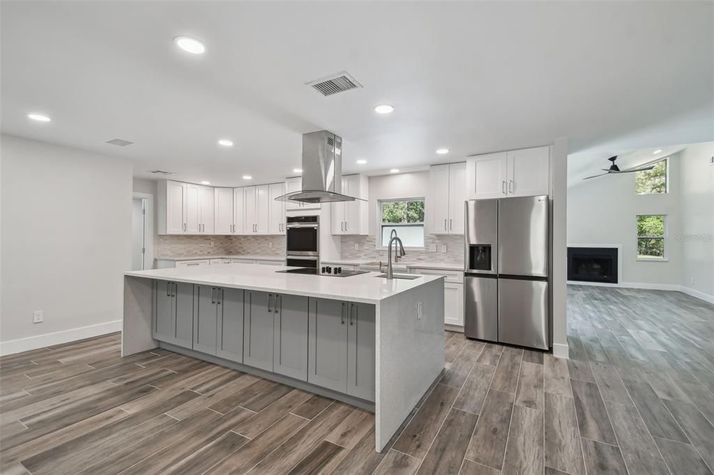 Active With Contract: $649,900 (4 beds, 3 baths, 2274 Square Feet)
