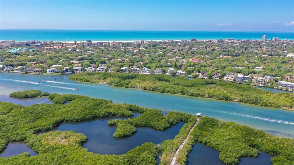 Active With Contract: $1,249,000 (3 beds, 2 baths, 2702 Square Feet)