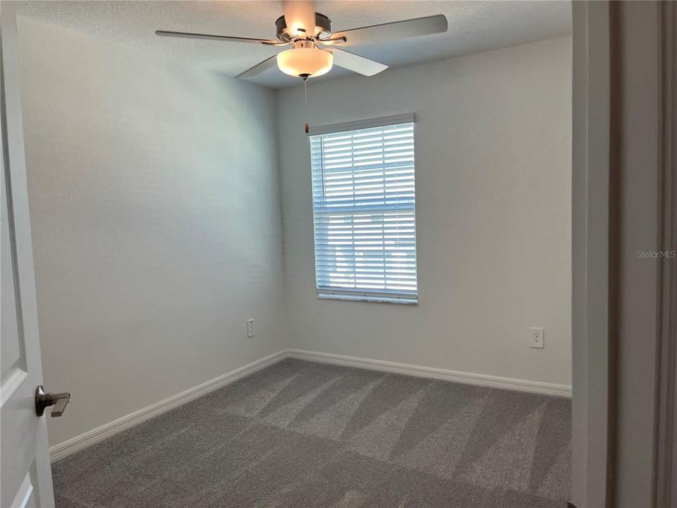 For Rent: $2,100 (3 beds, 2 baths, 1666 Square Feet)
